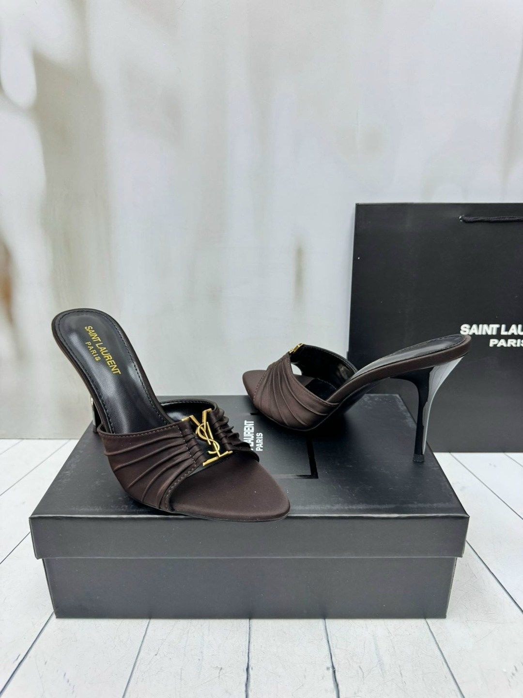 ,босоножки ysl,мюли на каблуке,женские мюли, женская