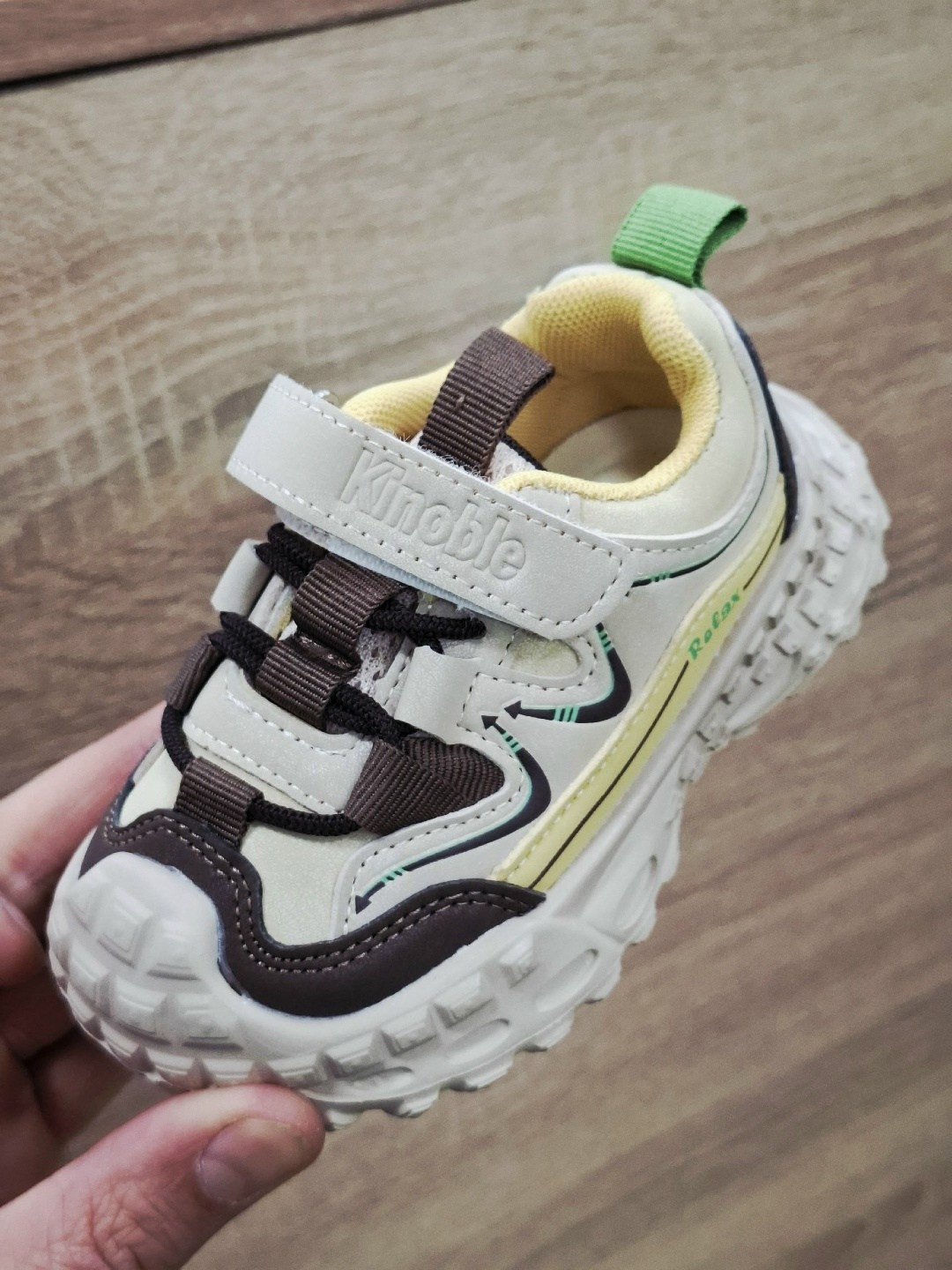 детские кроссовки,кроссовки,кроссовки мальчику,кроссовки для девочек,кроссовка детская