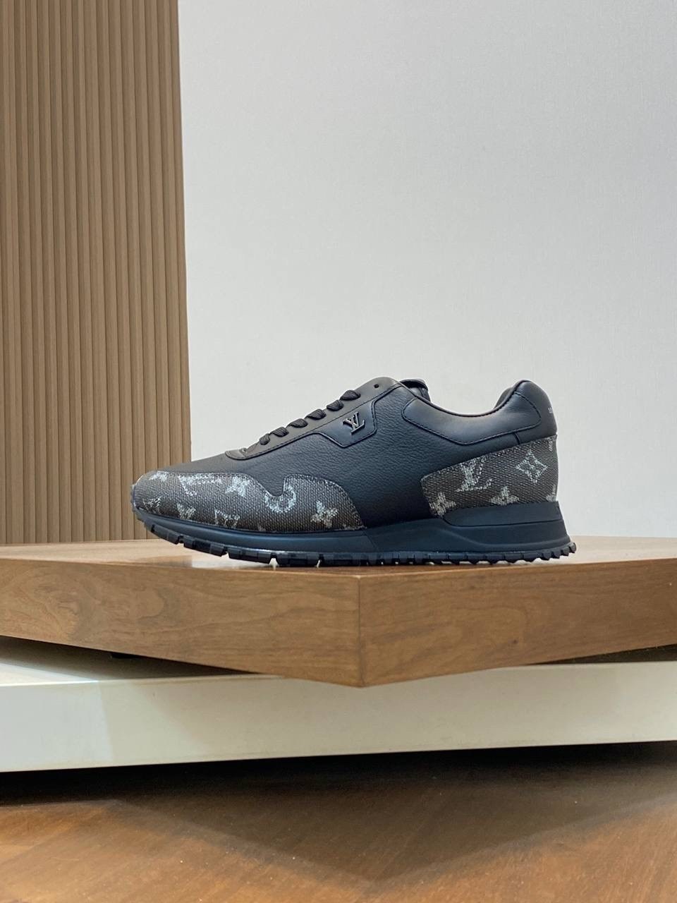 кроссовки louis vuitton мужские,кроссовки louis vuitton,кроссовки луи виттон,луи виттон кроссовки мужские,кроссовки louis vuitton runner