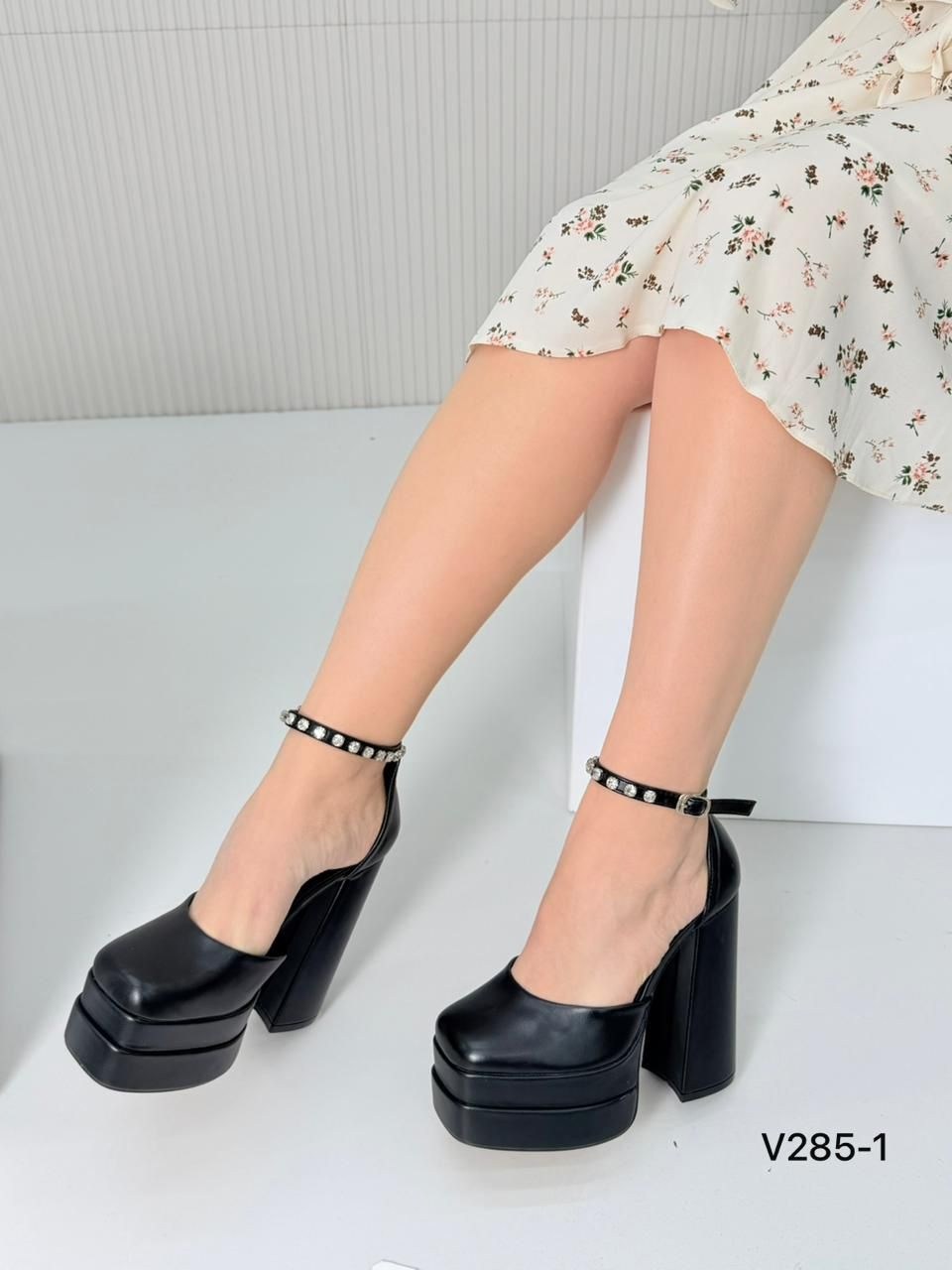 босоножки на каблуках,босоножки на платформе,элегантные босоножки,каблуки туфли,модные туфли