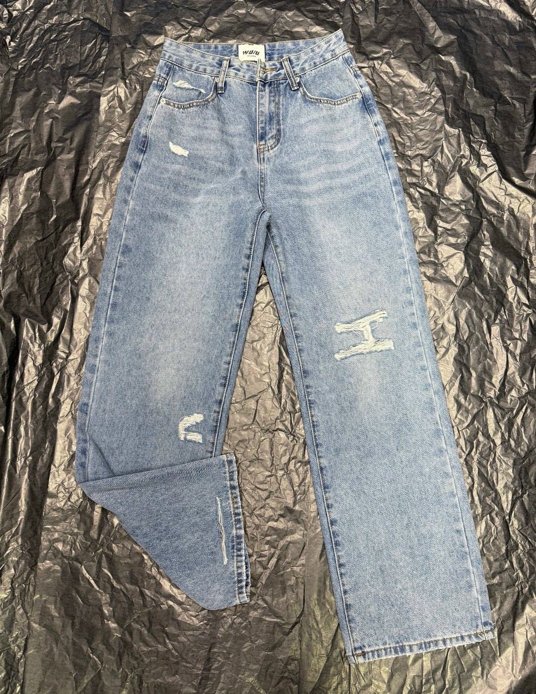 женские джинсы,miu miu джинсы,джинсы,модные джинсы,широкие джинсы