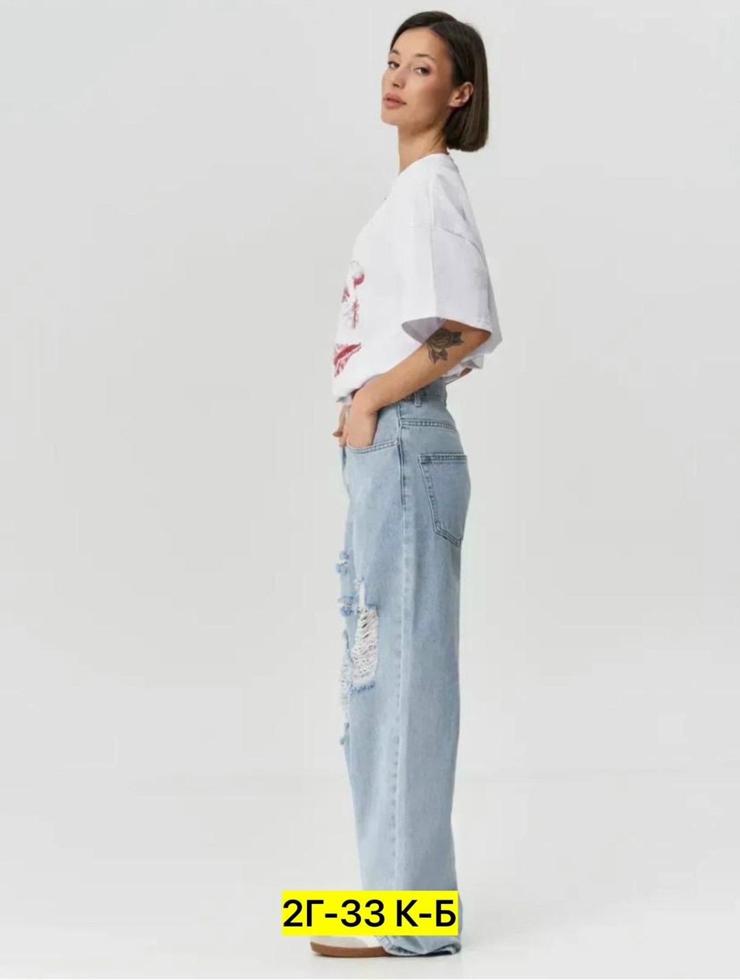 женские джинсы,джинсы широкие женские,джинсы широкие,модные джинсы,стильные джинсы