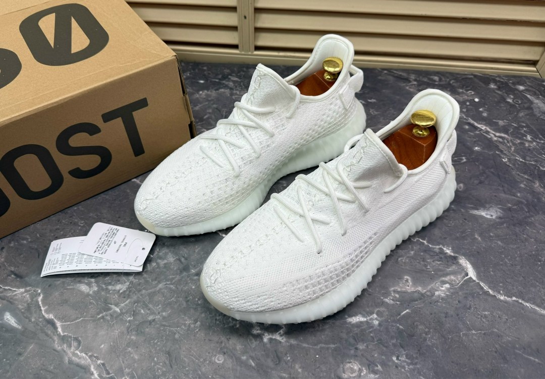 кроссовки adidas yeezy boost 350,кроссовки adidas yeezy boost,adidas yeezy boost 350 v 2,adidas yeezy boost 350 cream white,adidas yeezy boost 350