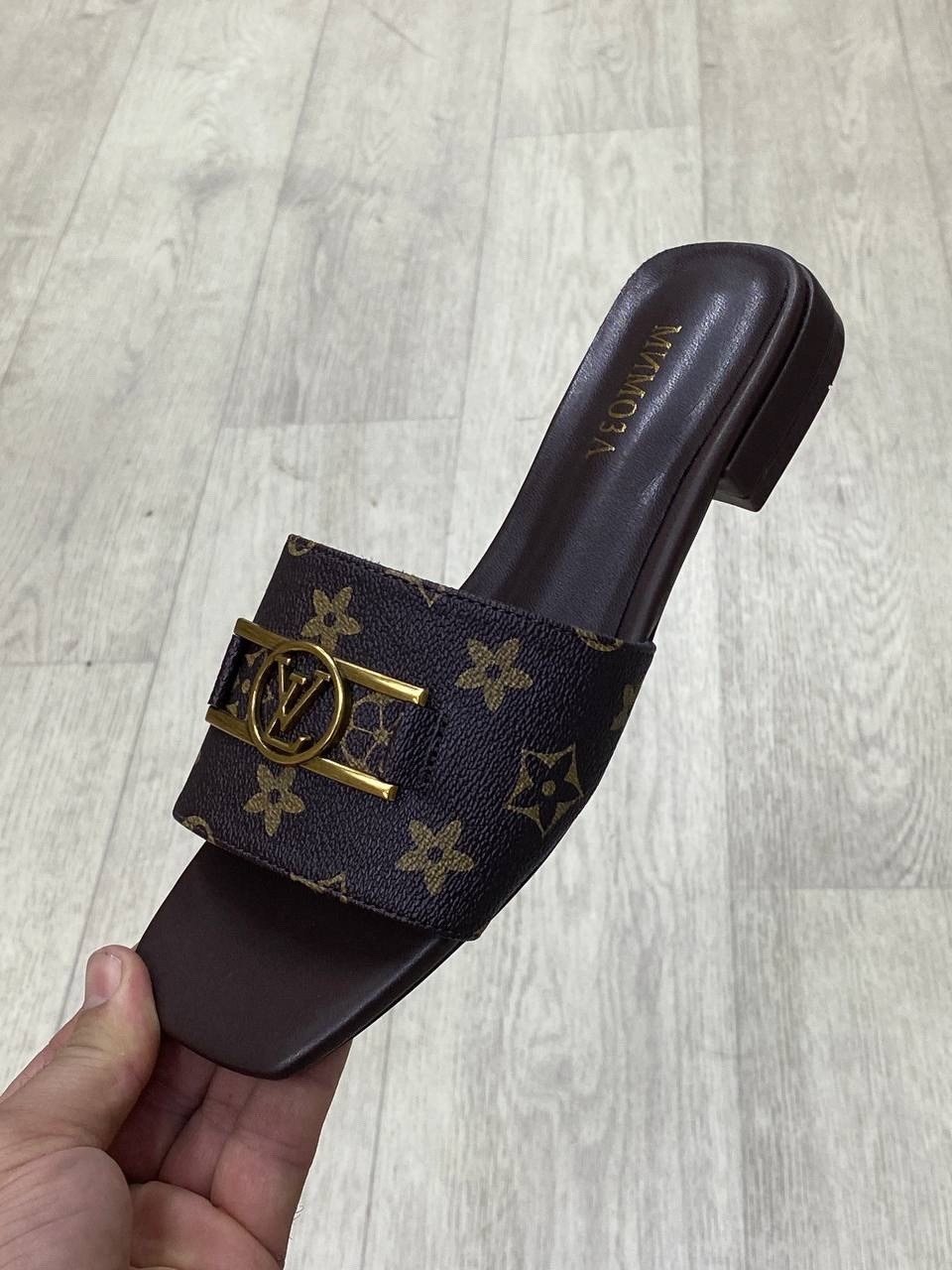 ,женские шлепанцы,тапки луи витон,шлепки луи витон,женские шлепки