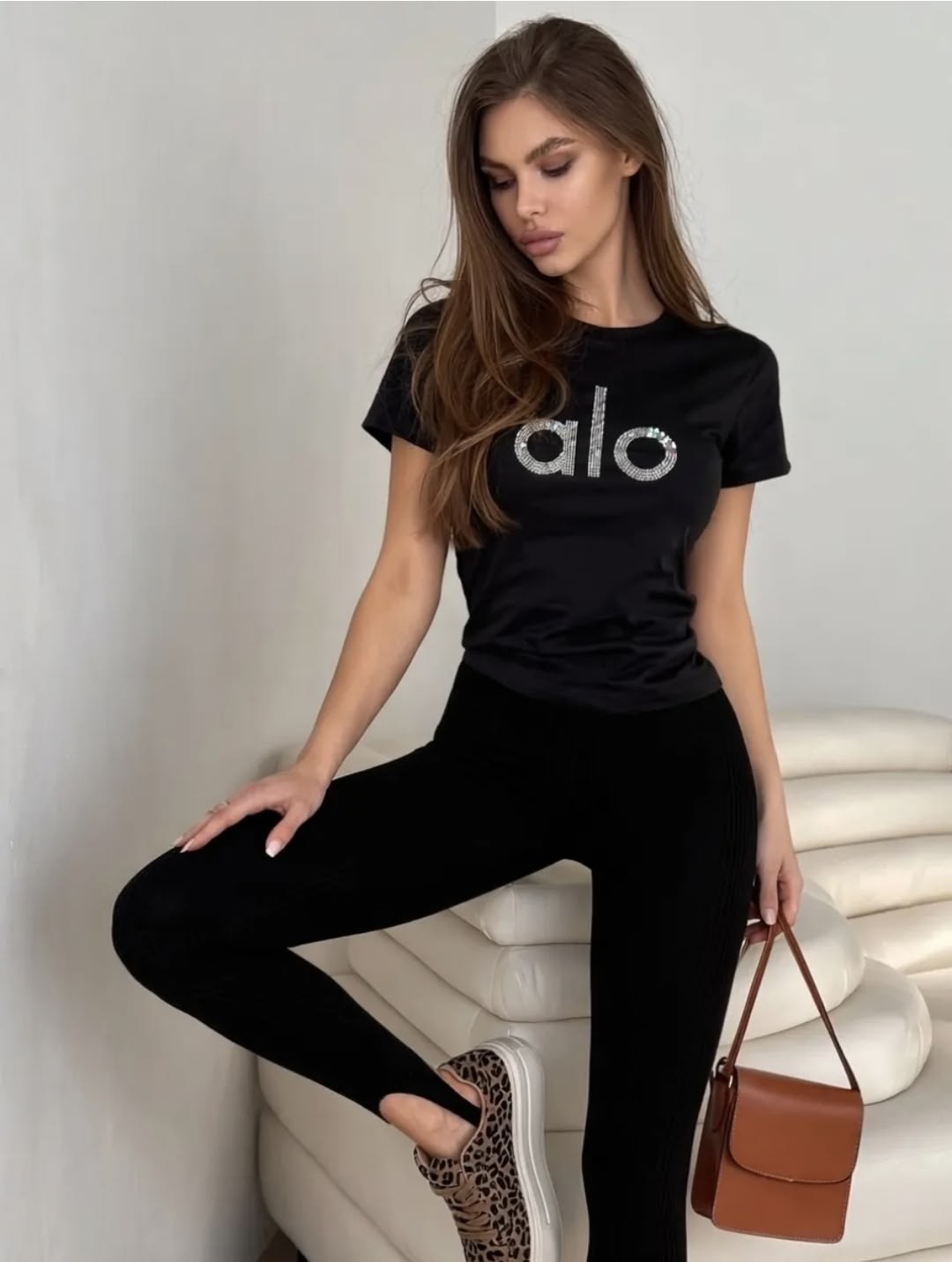 футболки женская,футболка женская базовая,женская футболка белая,кофта женская,футболка женская брендовая