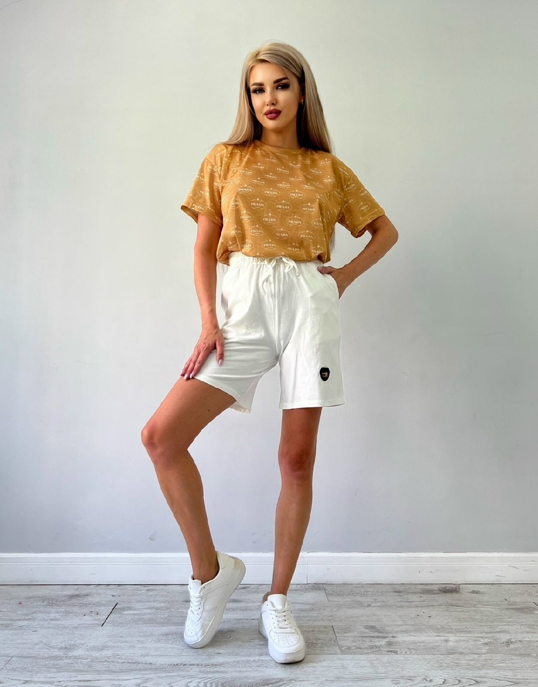 футболки женская,футболки базовая,футболки женские оверсайз,футболка стиль,футболка бежевая