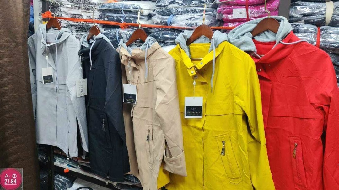 куртка женская бежевая размер 46,куртка женская бежевая,куртка женская бежевая размер 42/44,женская куртка,легкая куртка