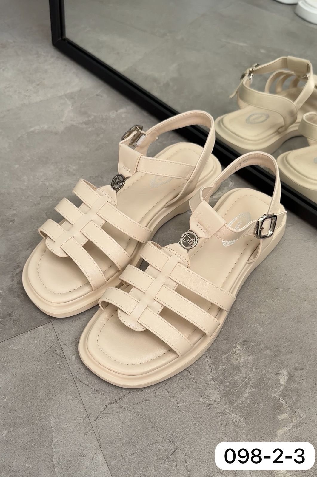 женские босоножки,босоножки стильные,,женские сандалии,босоножки cандалии