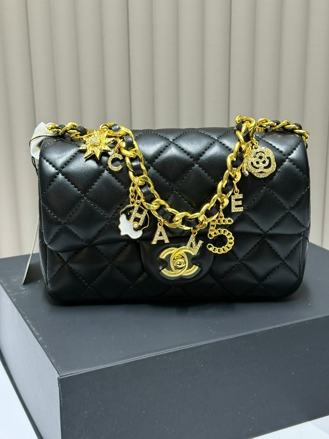 сумка шанель,сумка женская chanel,сумка chanel,сумка шанель оригинал,в стиле шанель