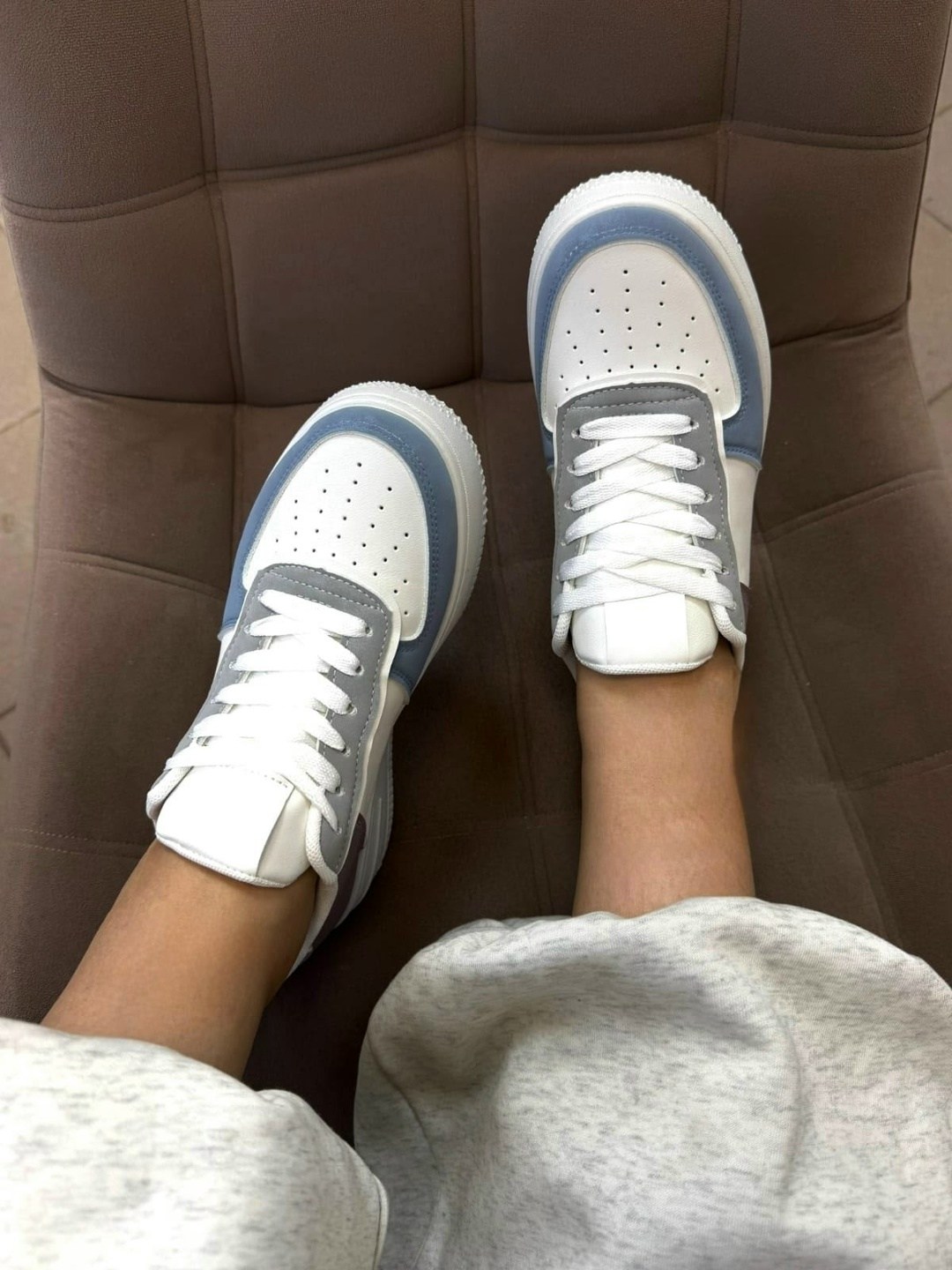 ,кроссовки женскиe, женская,модные кроссовки,стильные кеды