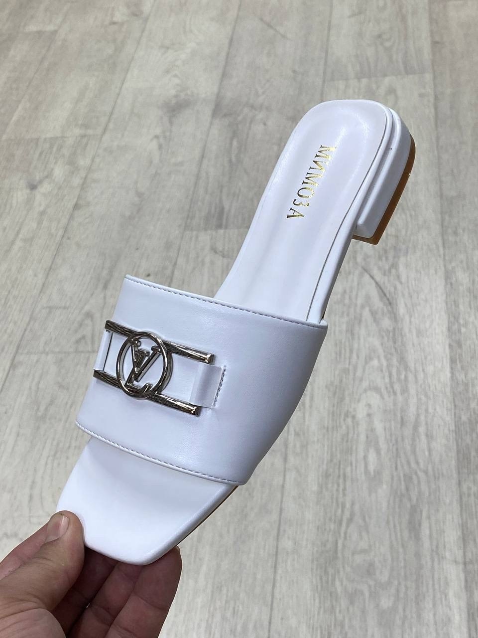 ,женские шлепанцы,тапки луи витон,шлепки луи витон,женские шлепки