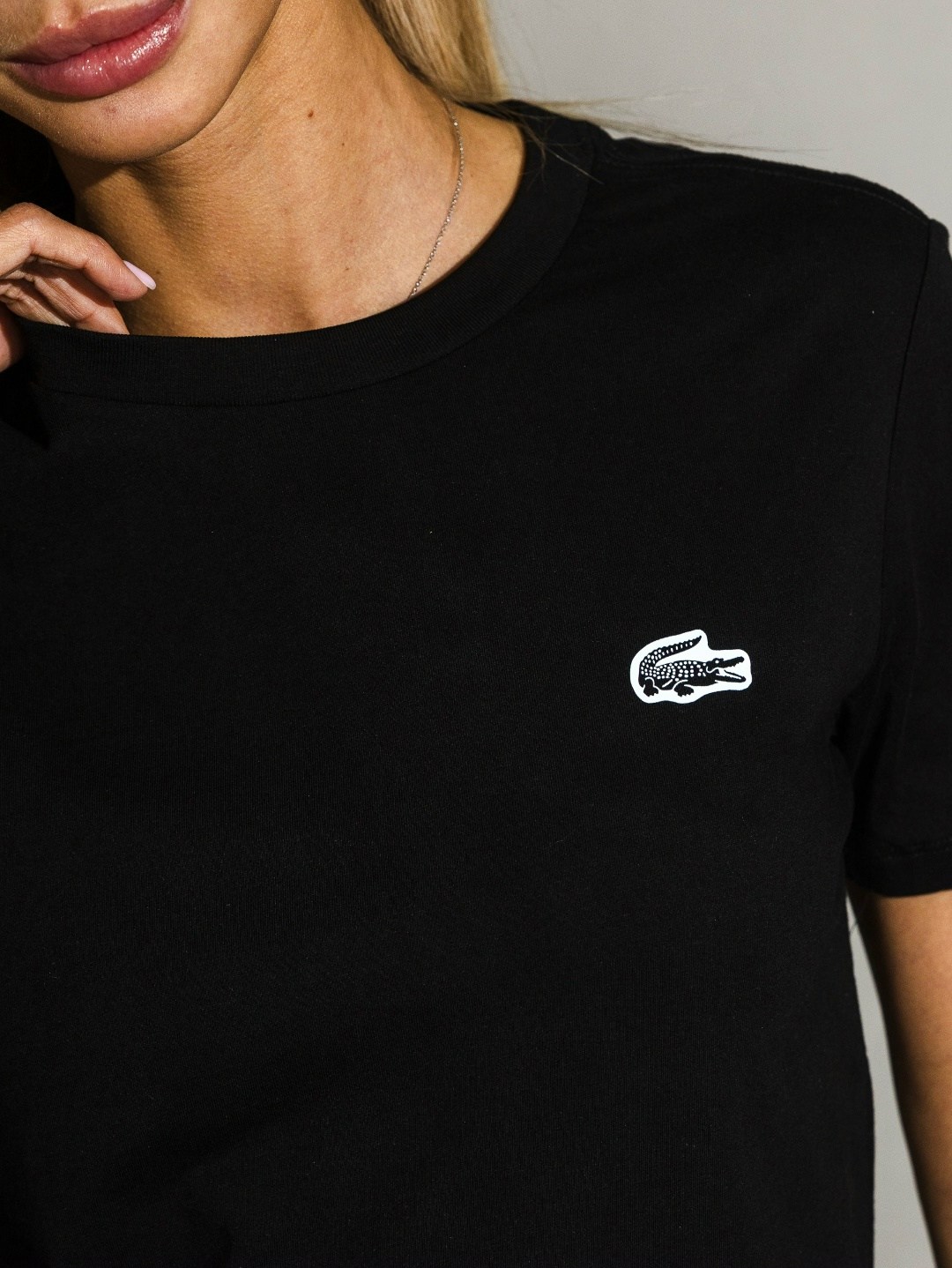 футболки женская,футболки для женщин,черная футболка женская,футболка,базовая футболка женская