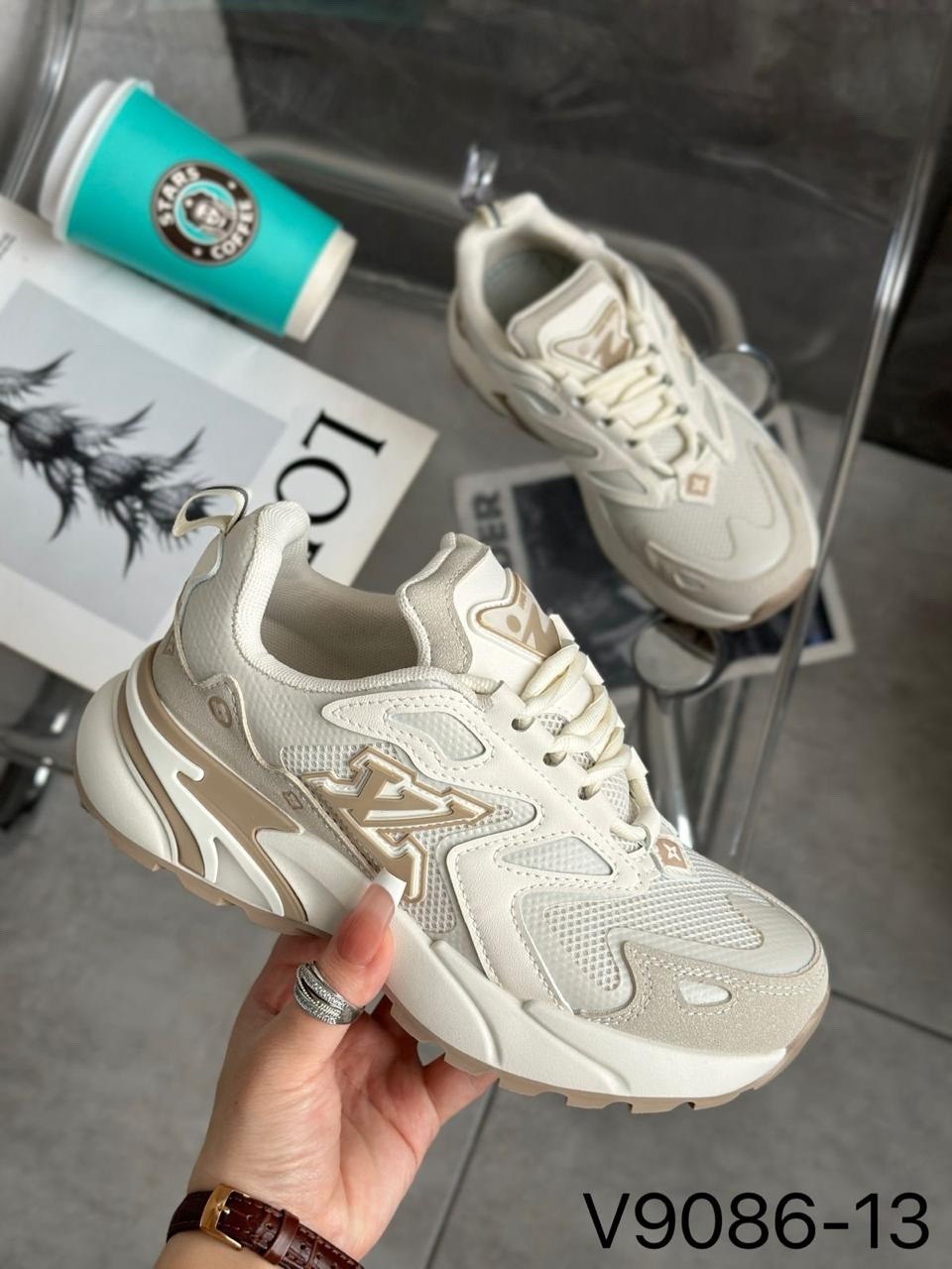 кроссовки,брендовые кроссовки,кроссовки женскиe,повседневные кроссовки,мужские кроссовки