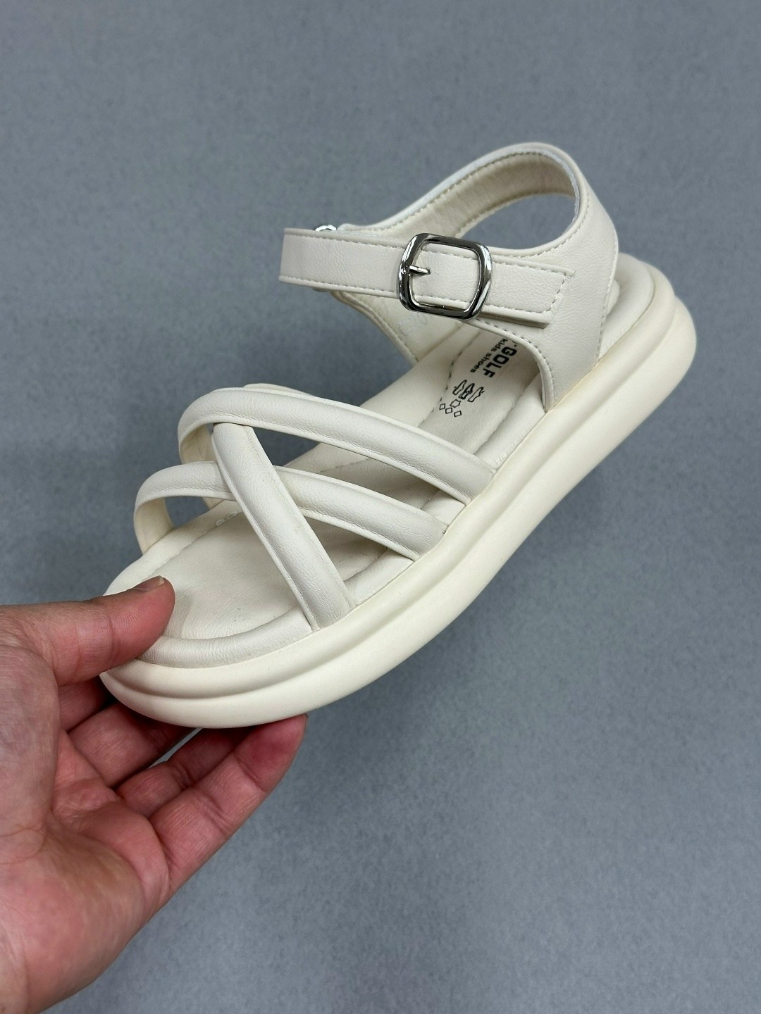 детские босоножки,,сандалии,летние сандалии для девочки,босоножки сандали