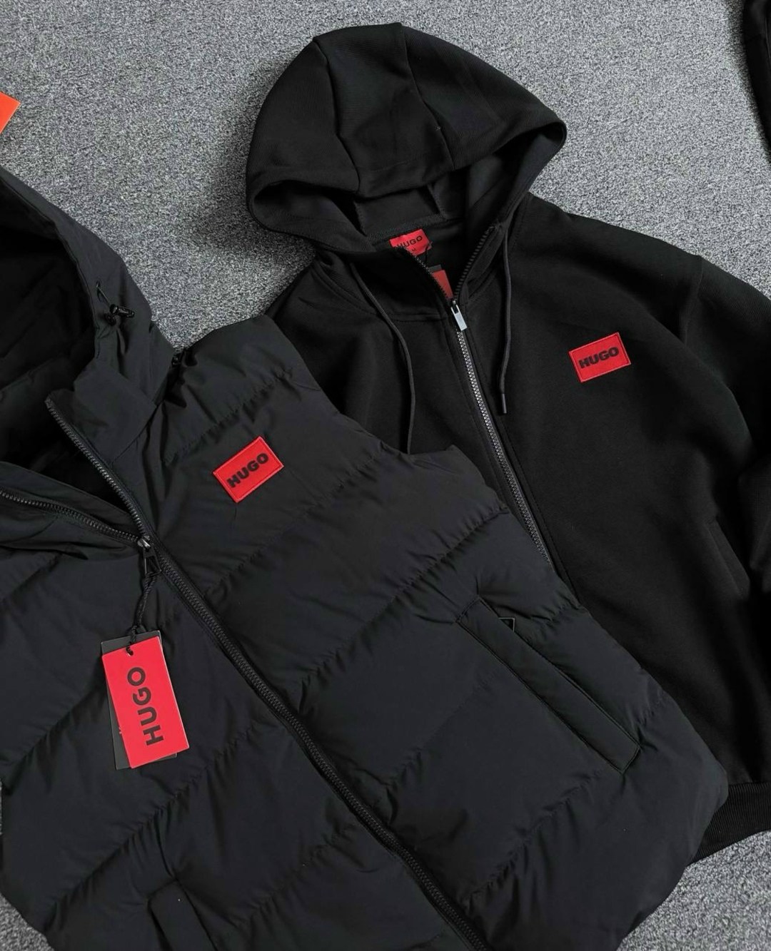 жилетка хуго босс мужская,спортивный костюм hugo boss,спортивные костюмы для мужчин,жилетка мужская утепленная с капюшоном hugo boss,костюм тройка