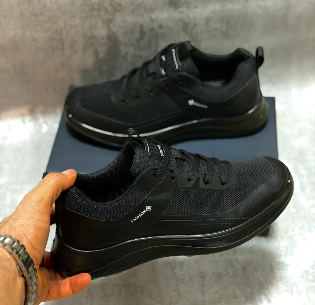 ,кроссовки мужские,кроссовка мужской,черные кроссовки мужские,кроссовки мужские термо