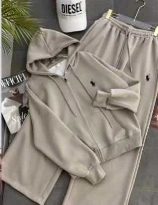 костюм на флисе,костюм женский,костюм женский на флисе,спортивный костюм,трикотажные костюмы