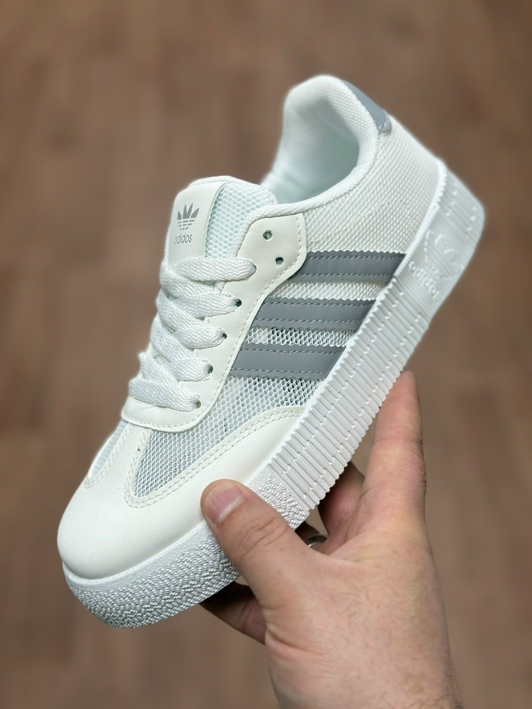 ,кроссовки adidas samba,кроссовки adidas,адидас самба белые,женские кроссовки adidas