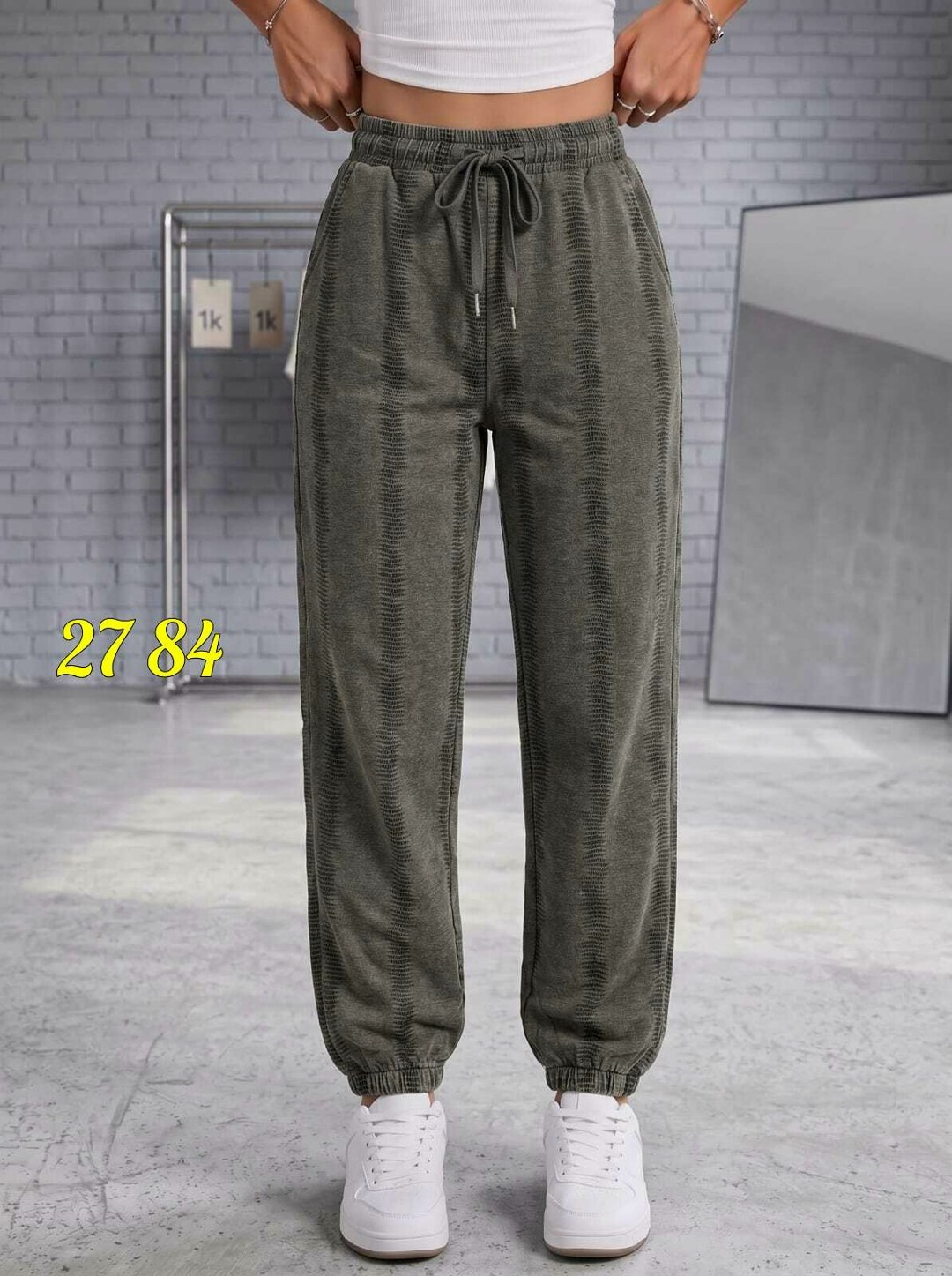 женские штаны,спортивные штаны женские,брюки спортивные,штаны модные,спортивные штаны