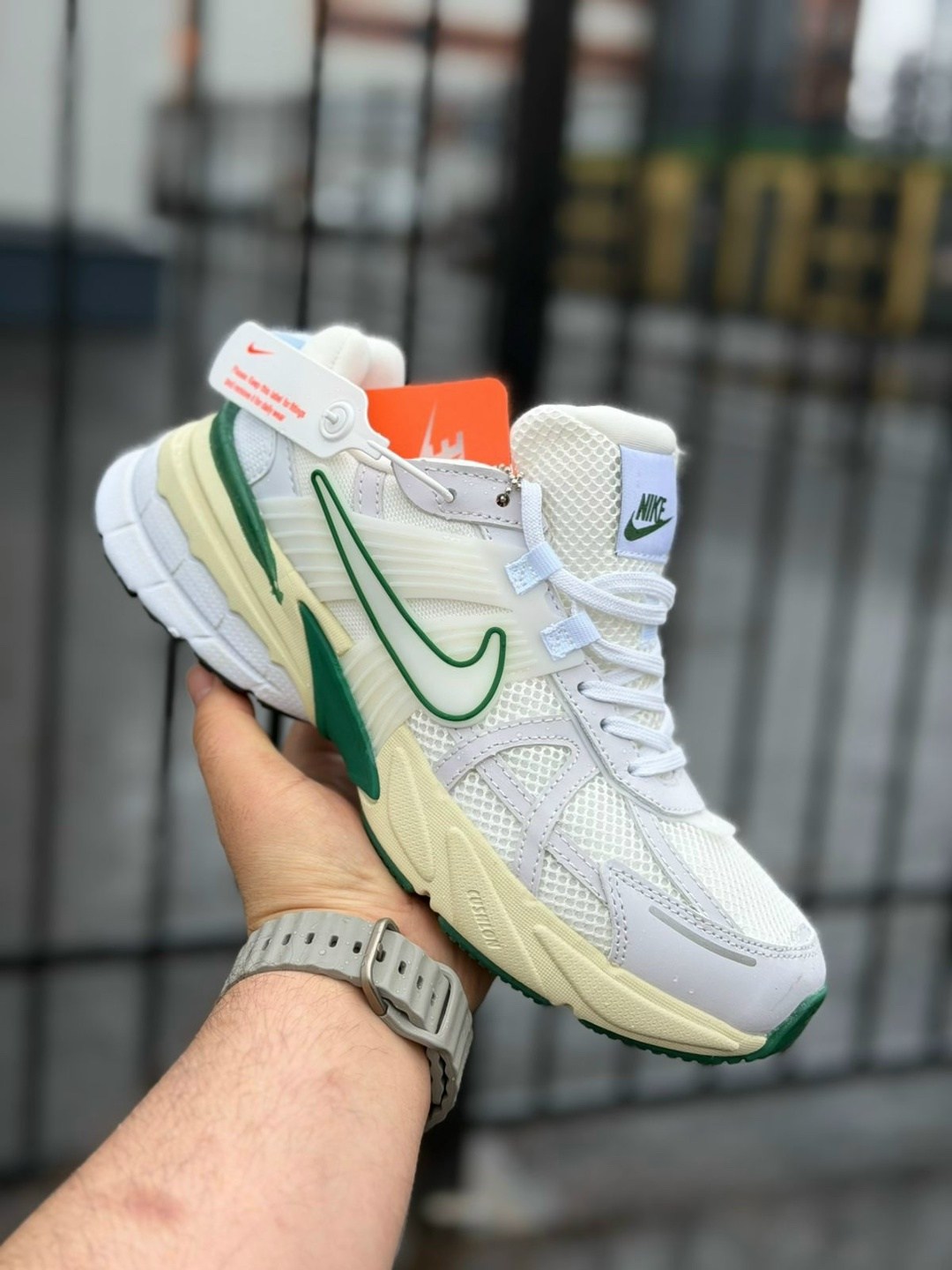 кроссовки nike,кроссовки nike v 2 k run,кроссовки nike v2k run,кроссовки женские nike,кроссовки