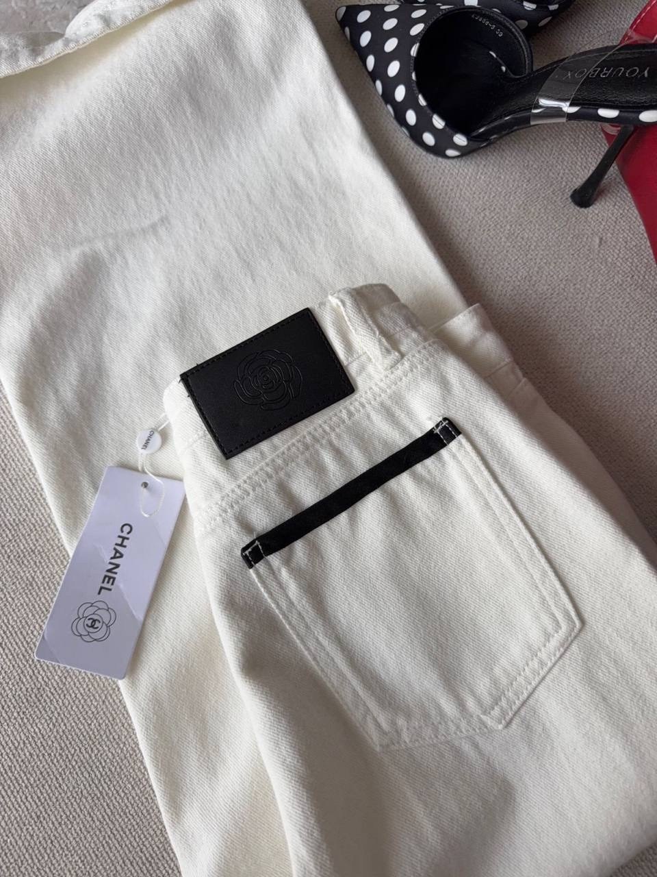 джинсы chanel,белые джинсы,джинсы шанель,женские джинсы,брюки джинсы