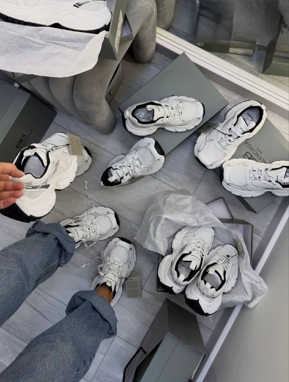 кроссовки женские balenciaga,кроссовки balenciaga,кроссовки баленсиага,кроссовки баленсиага женские,кроссовки баленсьяга оригинал