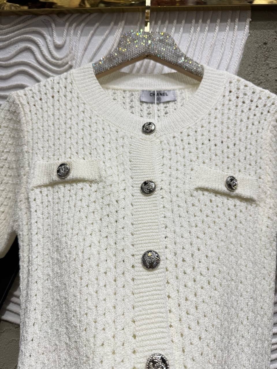 одри тоту коко шанель,костюм в стиле коко шанель,коко шанель стиль в одежде,шанель мода,стиль коко шанель