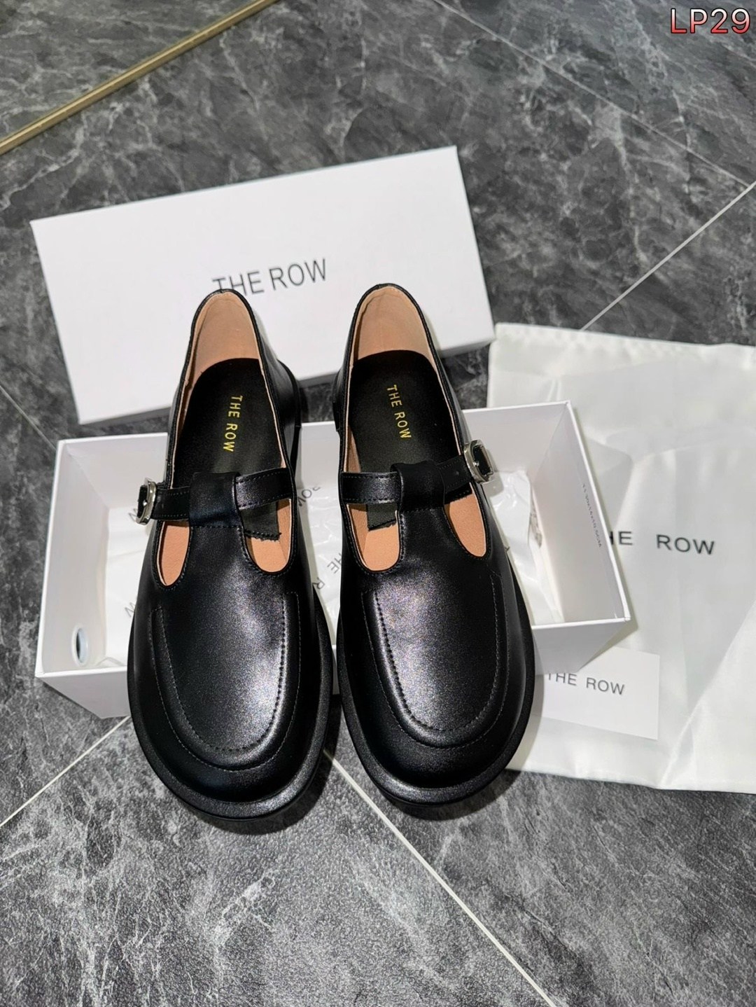 ,обуви,лоферы женские,модная женская ,женские