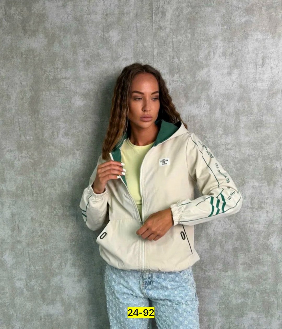 женская ветровка,ветровка из плащевки женская,женская демисезонная куртка,женская куртка,ветровка