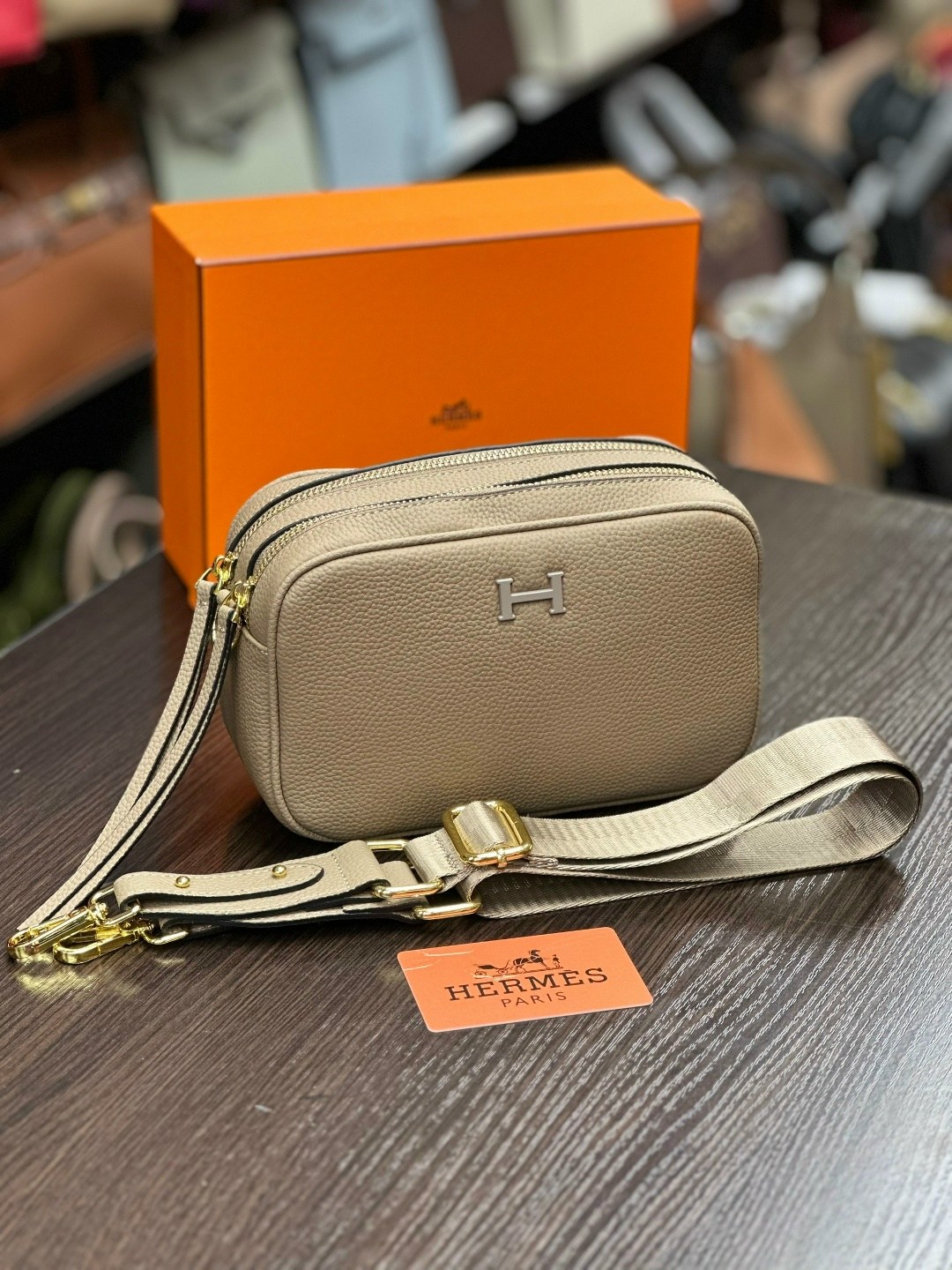 hermes сумка,hermes женская сумка,hermes сумка маленькая,сумка через плечо hermes,сумка оранжевая