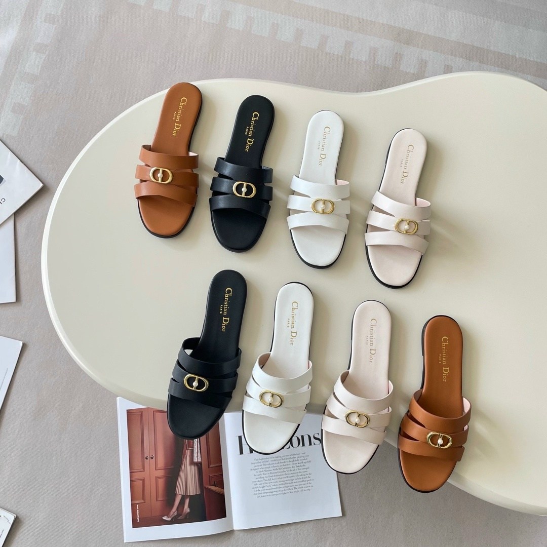 шлепки кристиан диор женские,,шлепанцы женские кристиан диор,шлепки диор,шлепки женские