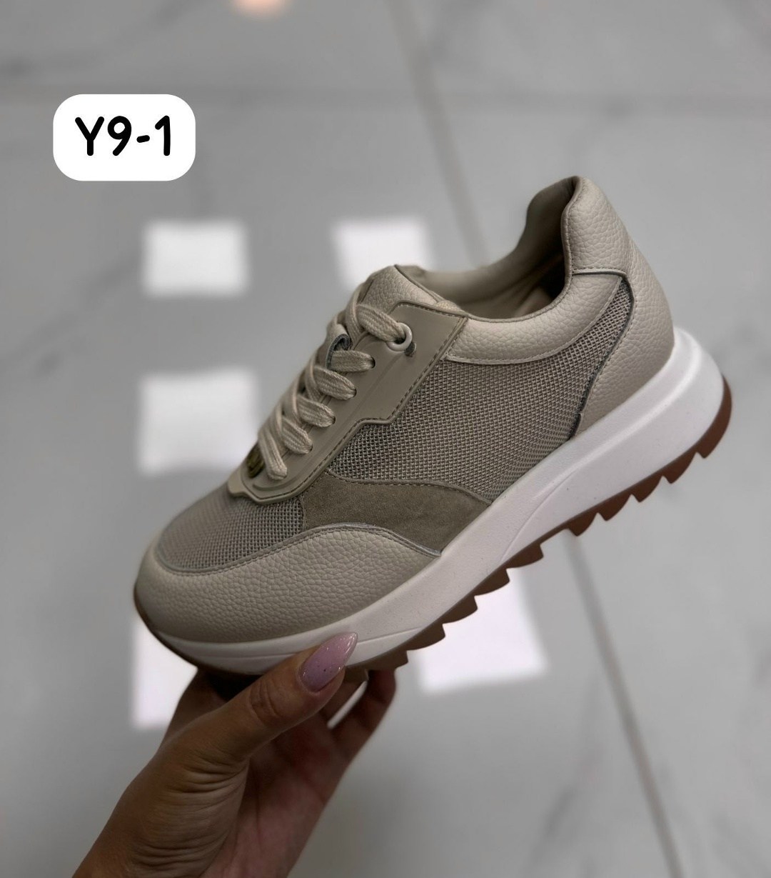 женские кроссовки,,кроссовки для женщин,кроссовки бежевые,женские летние кроссовки