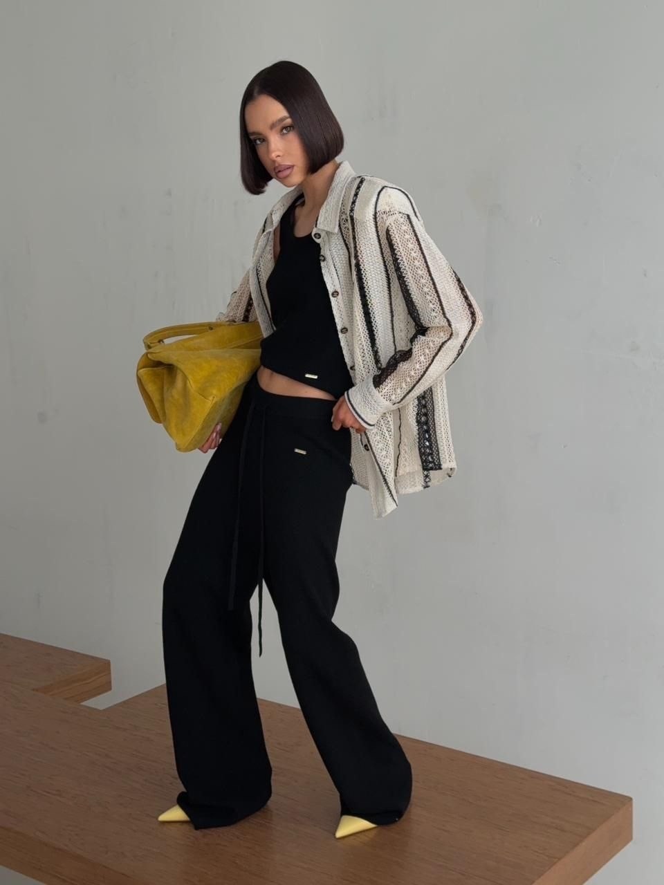 женский костюм,укороченная кофта,костюм двойка с брюками,стильные наряды