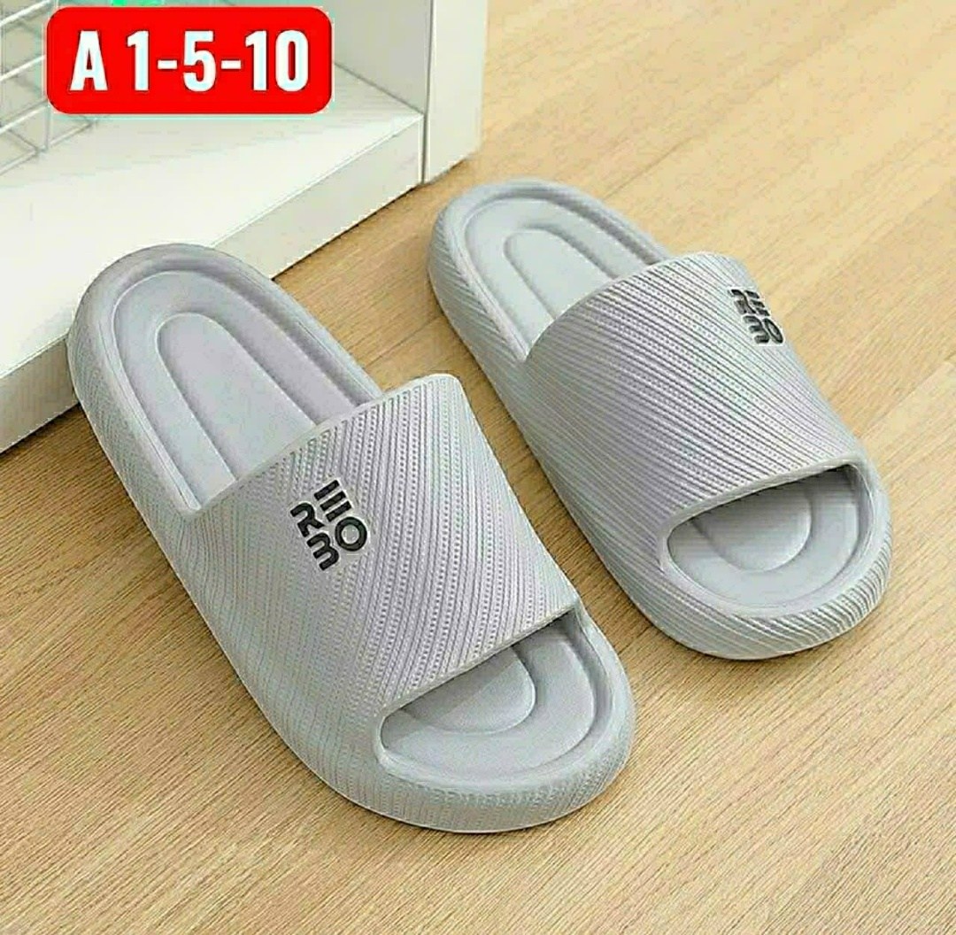 шлепанцы мужские,,модные тапочки,летние тапочки,сланцы