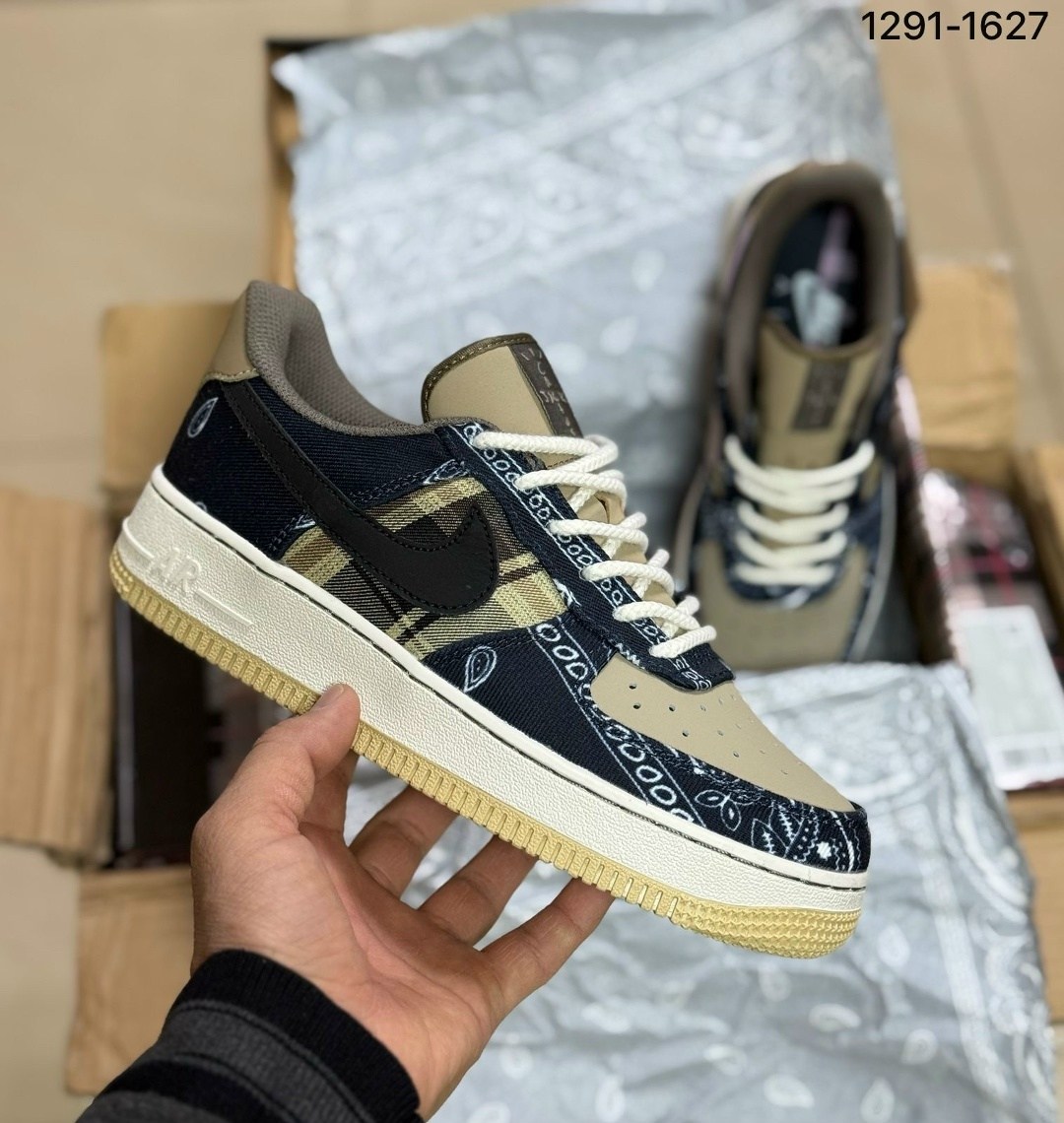 nike sb dunk low travis scott,кроссовки nike dunk low sb x travis scott,кроссовки,кроссовки travis scott x nike air force 1 low,travis scott x nike sb dunk low