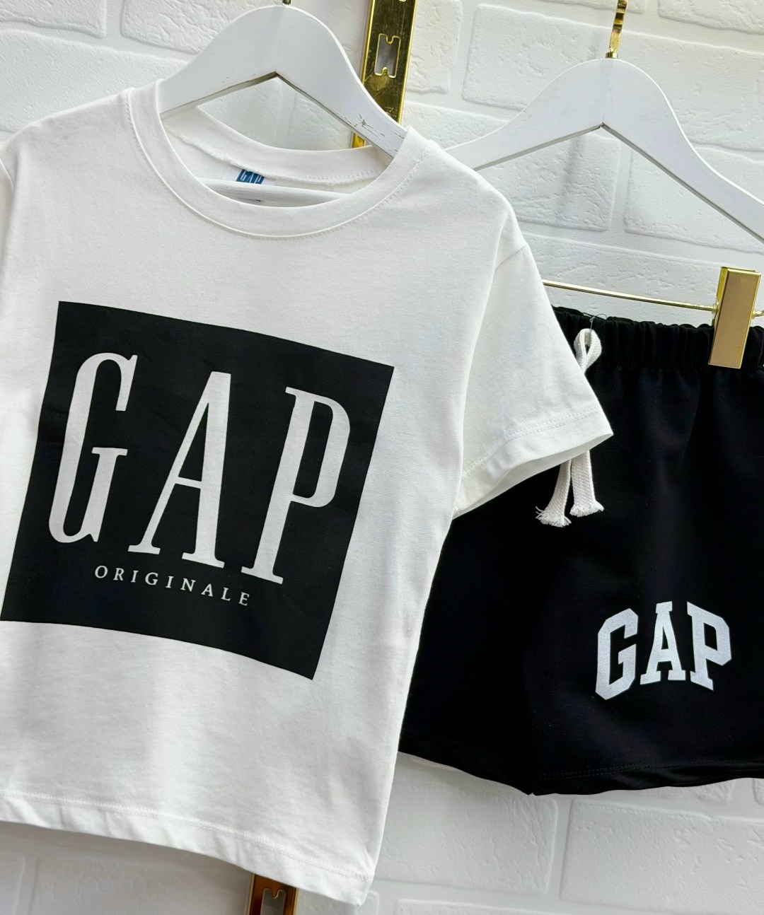 одежда мальчика,шорты для мальчик,детский костюм,одежда комплект,футболка и шорты