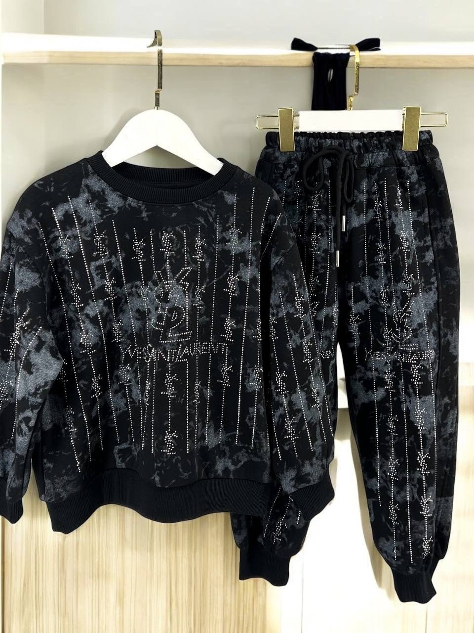 свитшот для девочки,спортивные костюмы для девочек,велюровый костюм,костюм для девочек,свитшот детский batik 019_бпо черный