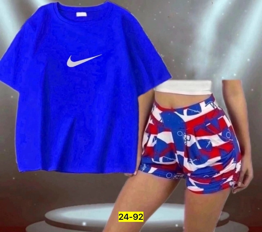 футболки женская,костюм женский,костюм женский футболка и шорты,модели футболок,футболка и шорты костюм