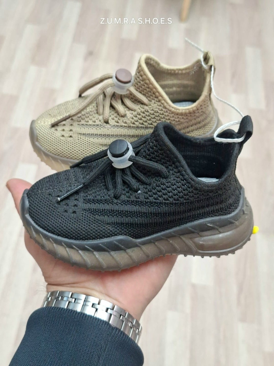 кроссовки,детские кроссовки,кроссовки с резиновой подошвой,чешки кроссовки,спортивная