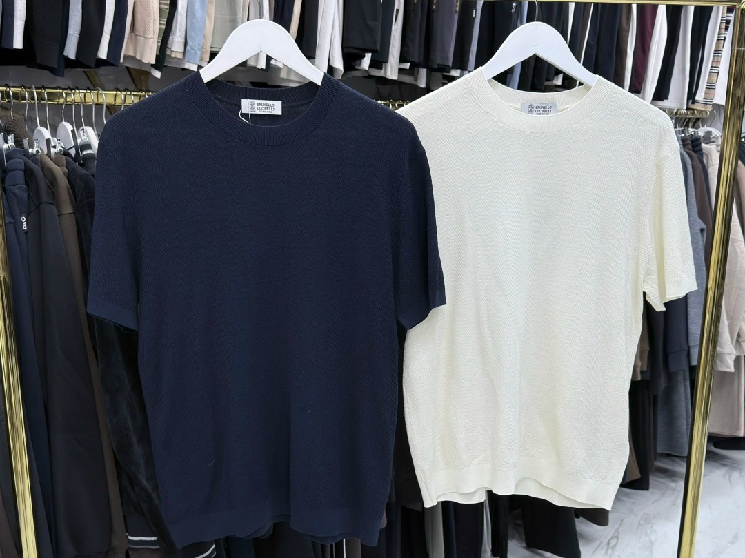 футболки мужские,свитера мужская,футболки женская,свитер повседневный,футболки брендовые