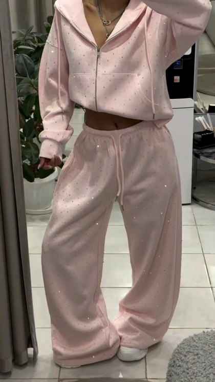 спортивный костюм со стразами,спортивные женские костюмы,розовый костюм,женский спортивный костюм со стразами,спортивный костюм со стразами корея