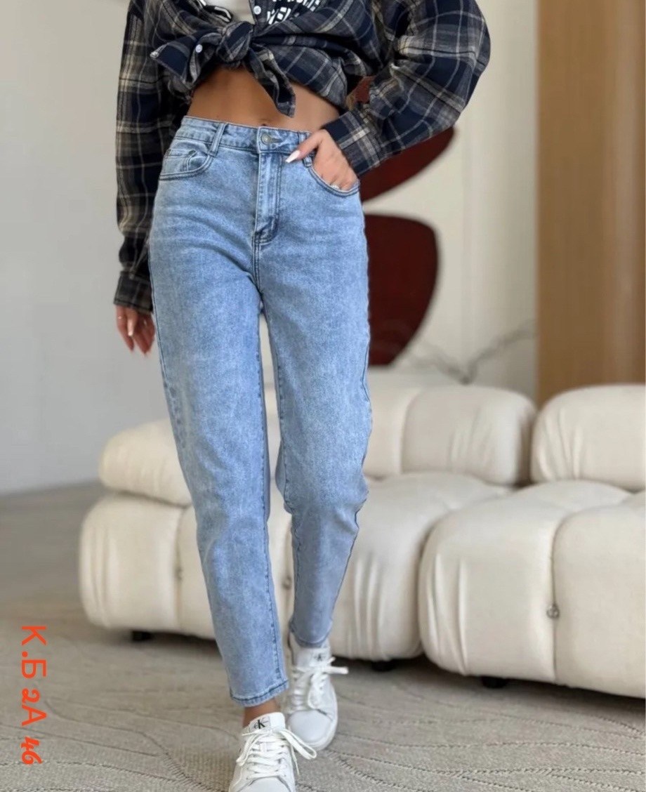 женские джинсы,джинсы женские мом,джинсы мом,модные джинсы,джинсы-бананы женские