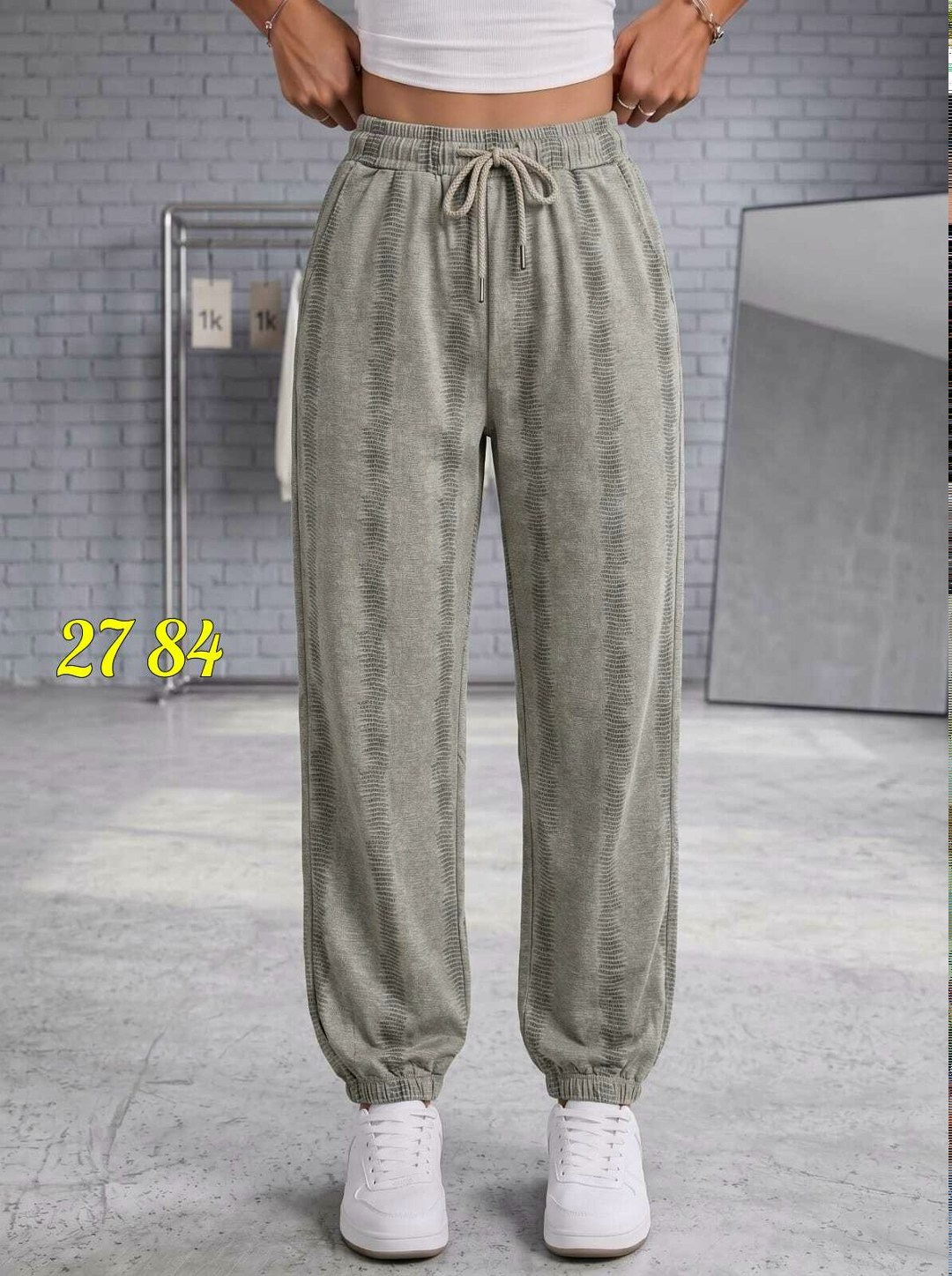 женские штаны,спортивные штаны женские,брюки спортивные,штаны модные,спортивные штаны