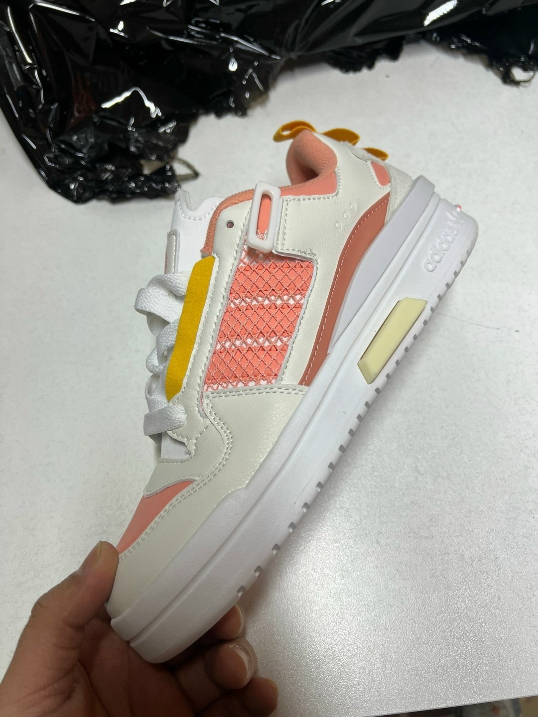 кроссовки adidas,кроссовки adidas original,кроссовки,кроссовки адидас,кроссовки adidas женские