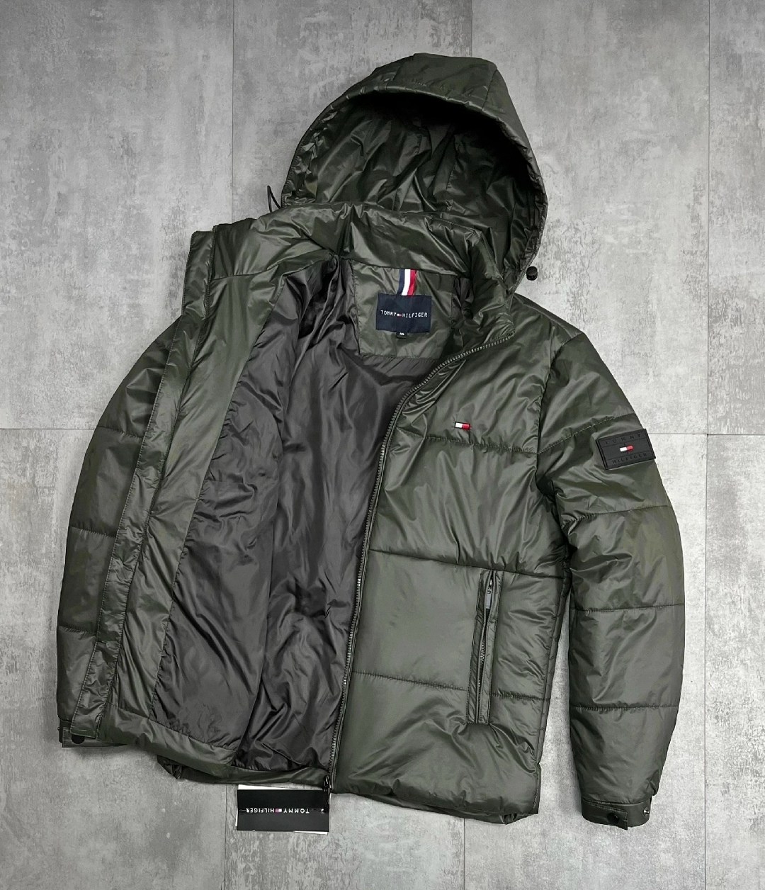 зимняя куртка tommy hilfiger,томми хилфигер куртка с капюшоном мужская хаки,куртка tommy hilfiger мужская,куртка демисезонная мужская,куртка мужская