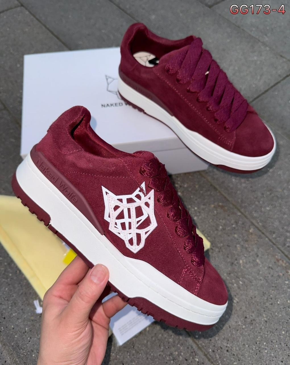 ,замшевые кроссовки,замшевые кеды адидас,puma suede коллаборации,кроссовка мужской