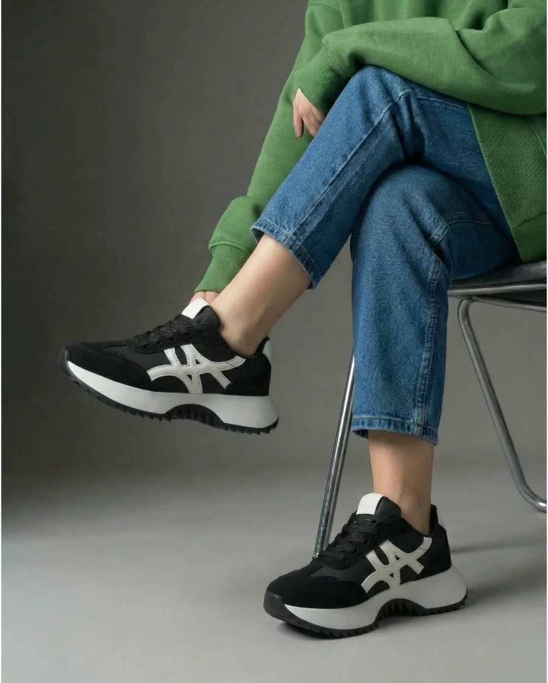 кроссовки женскиe,,спортивная ,повседневные кроссовки,модные кроссовки