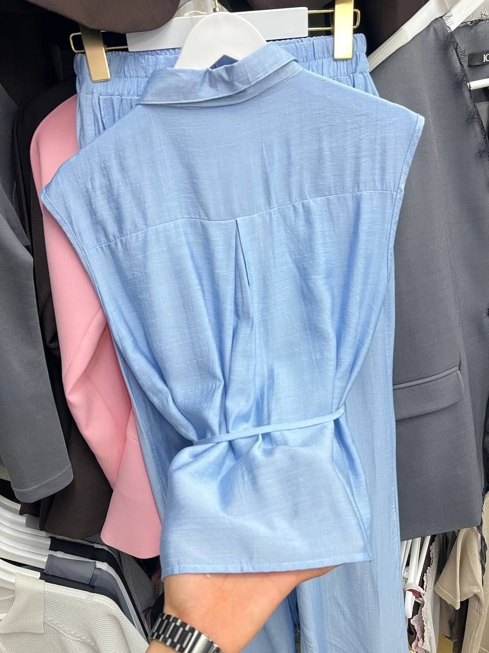 костюм женский,,рубашка женская,стильные наряды