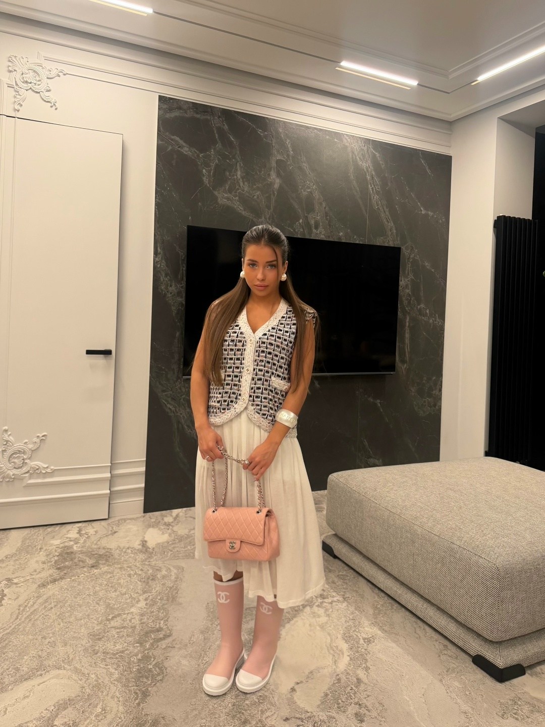 модные наряды,женская мода,мода модная,певица,девушка