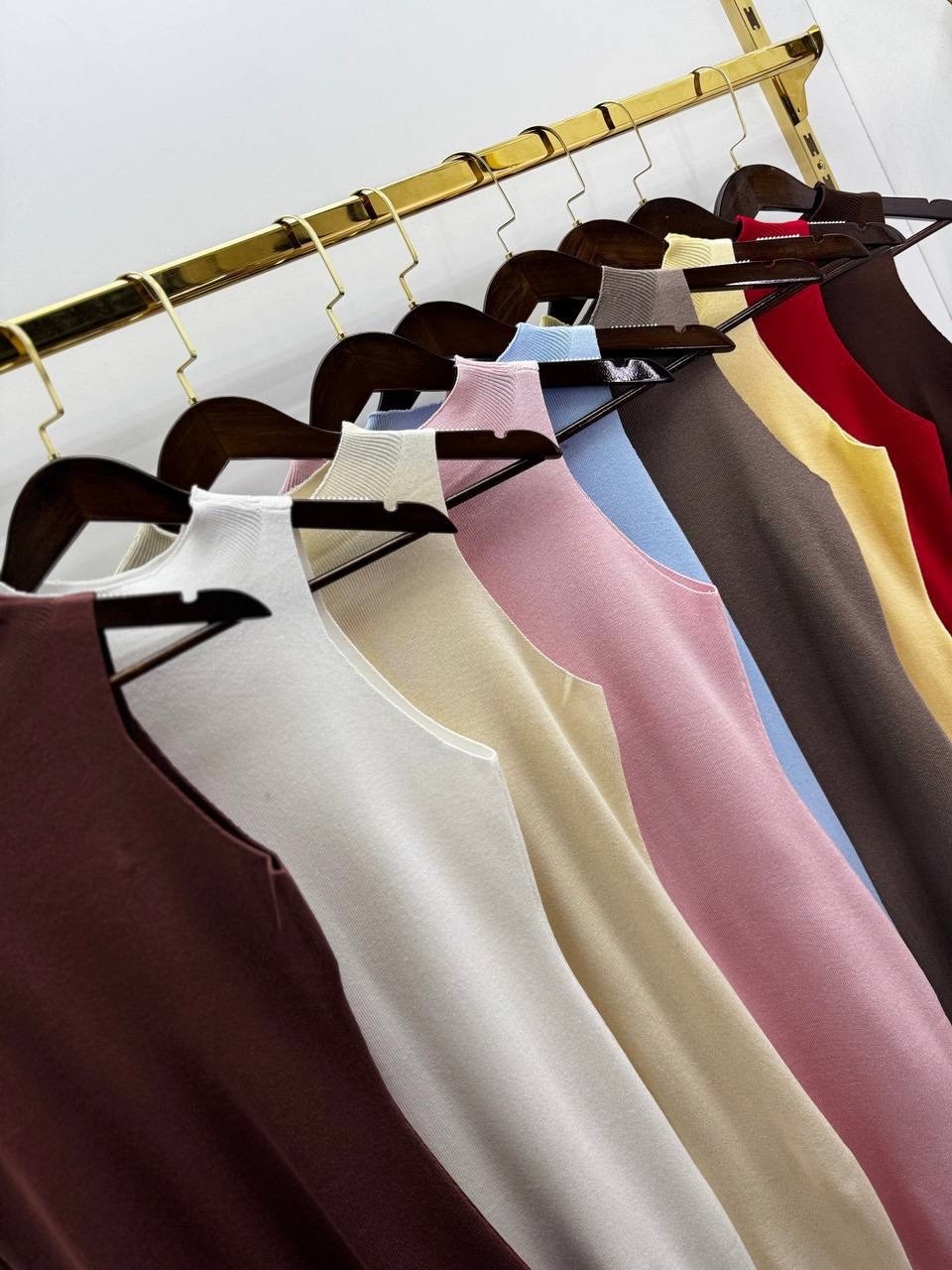 прямое платье,платье,облегающее платье,платье женское белое,трикотажное платье